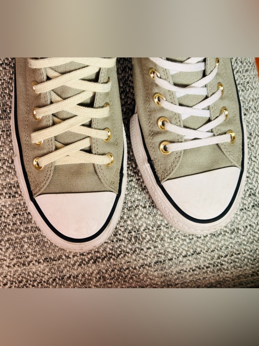 Converse All Stars Platform Low-Top Canvas Sneakers in Sage Green and White - Picture 4 of 9